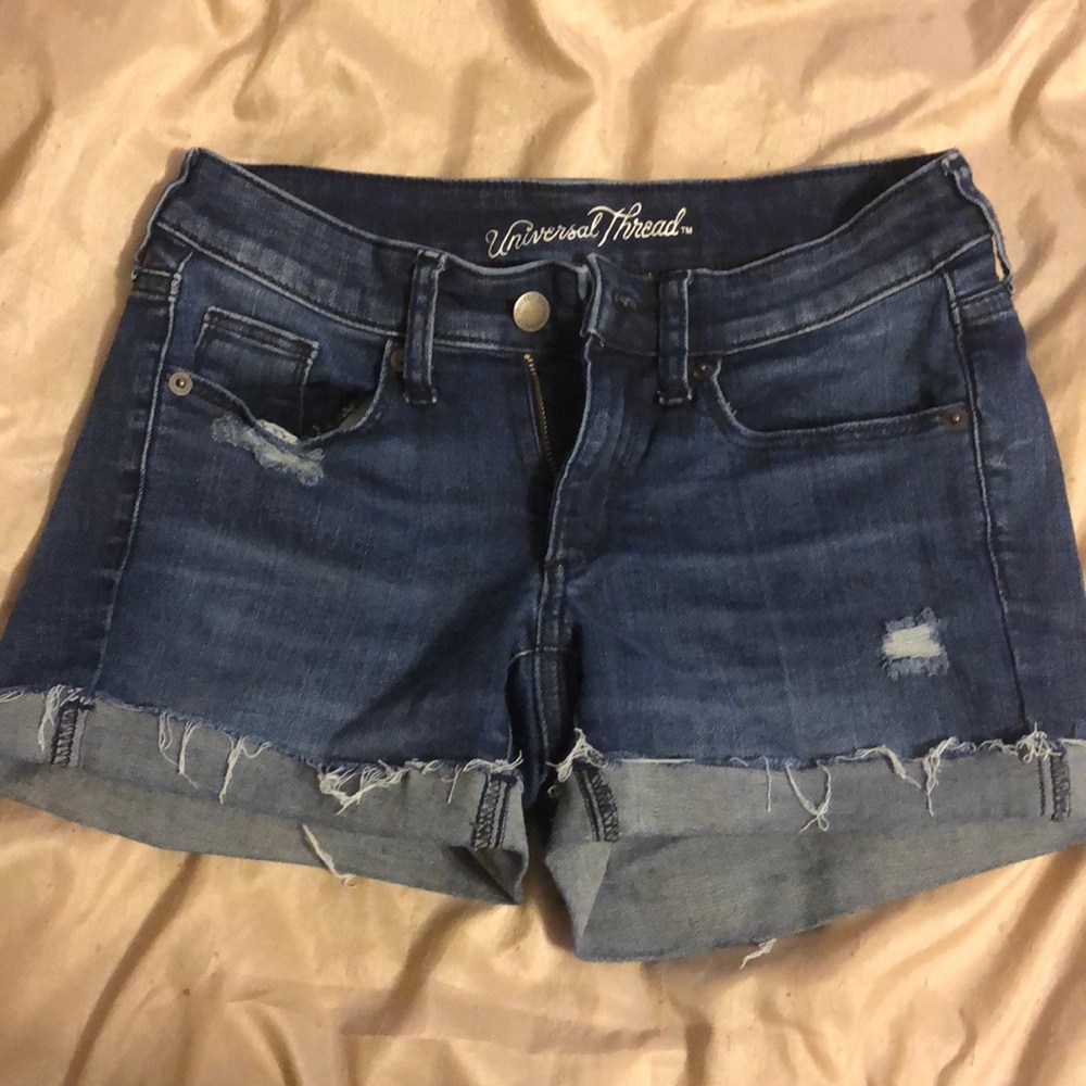 Universal Thread girls  shorts mid rise midi
